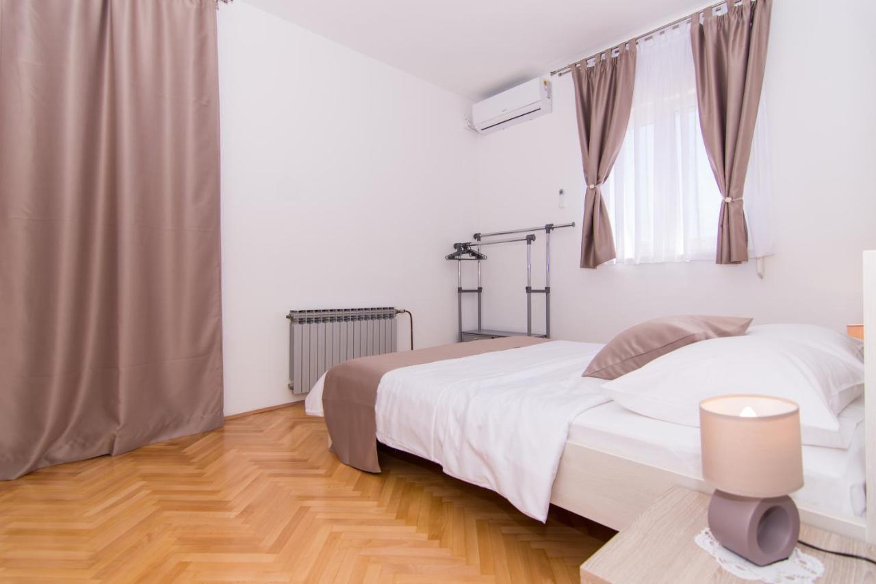 Apartmani Mlacic Donji Okrug  Εξωτερικό φωτογραφία